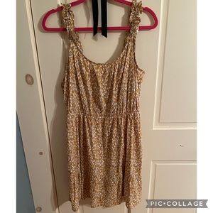 Brand new, unworn Banana Republic dress size medium with tags